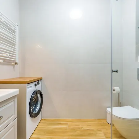 Blue Sky Z Basenem Letnim By Holidaysun